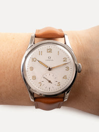 Pre-owned watch - Omega - No. 2310C