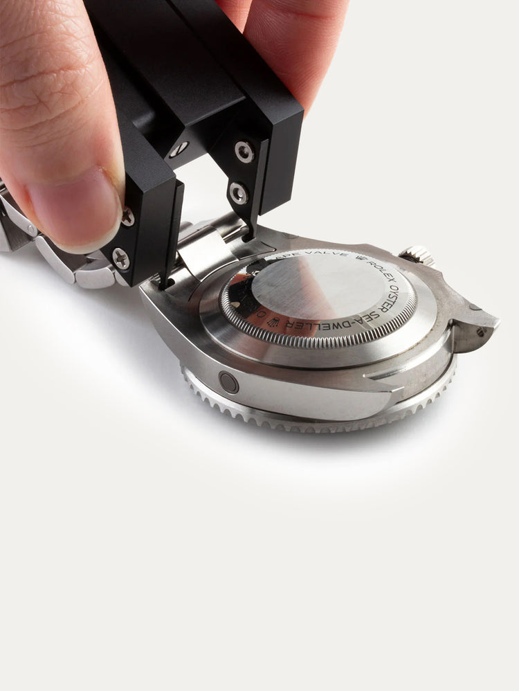 Ergonomic pliers for changing Rolex metal / leather straps