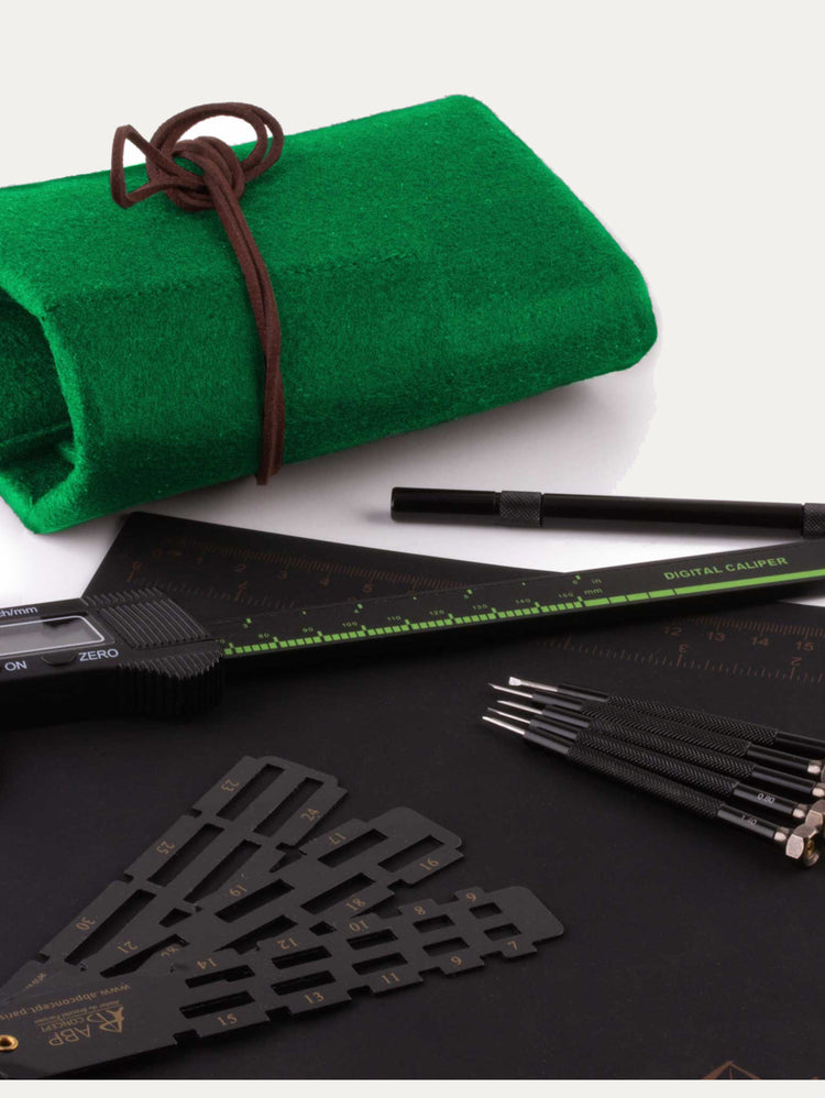 Watchmaker's kit - Tools for attaching ABP exclusive watch straps