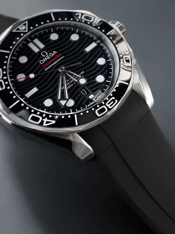 Omega - Rubber B - Bracelet caoutchouc pour Seamaster 300 - Série boucle ardillon