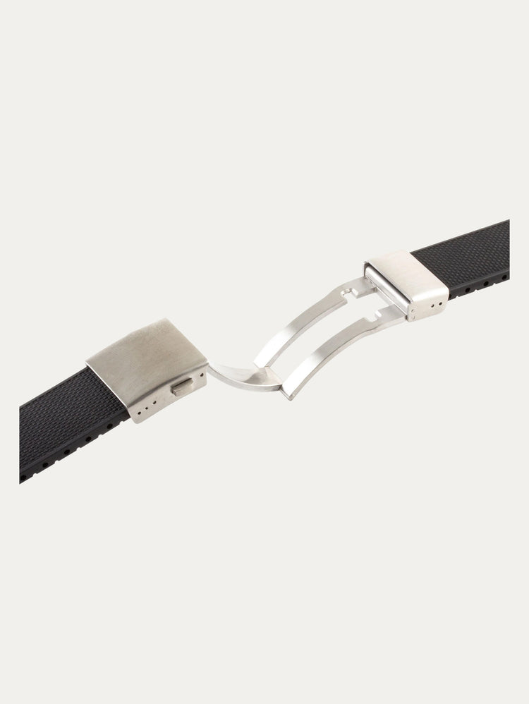 Longines Hydroconquest – Integrated rubber watch strap