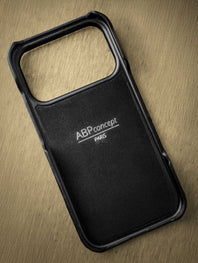 Leather case for iPhone 17 Pro / 17 Pro Max - Buffalo