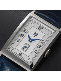 Montre Lip - Churchill T24 bracelet cuir bleu